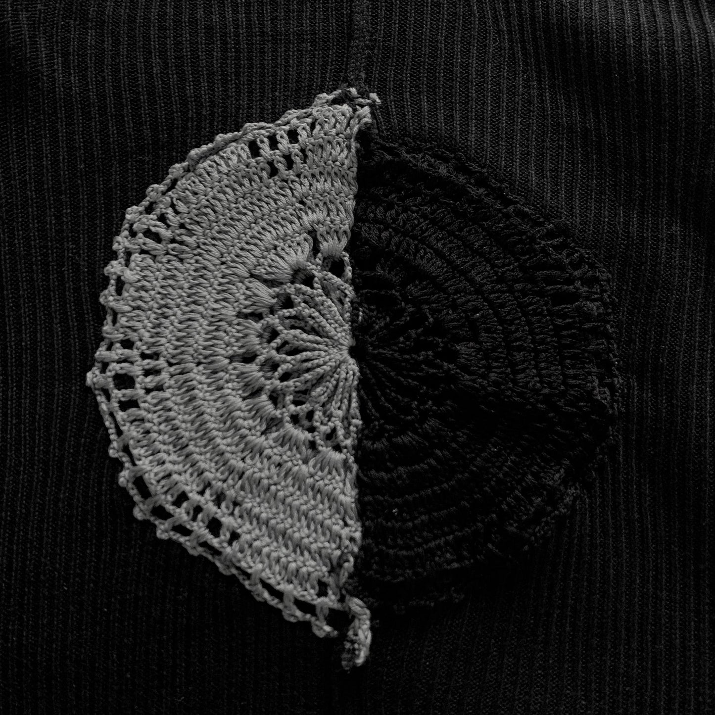 Per Gotesson, SS22 Doiley Knit Black