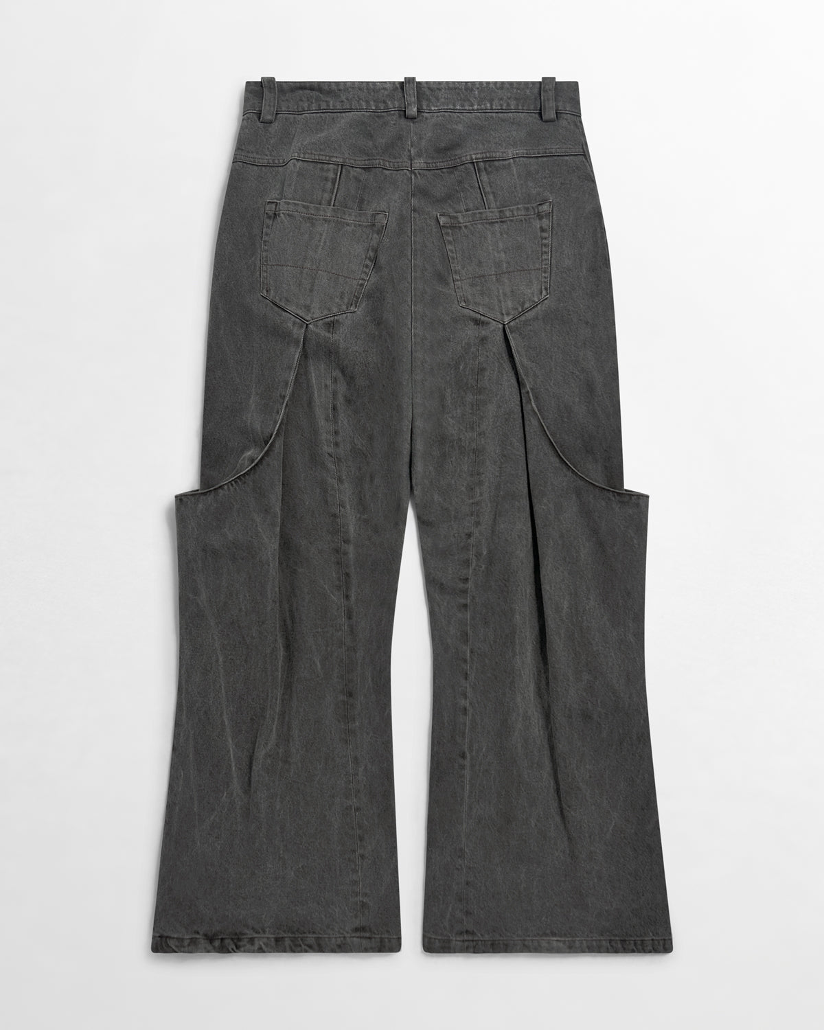 Lueder, AW24 Civilian Cargos Charcoal