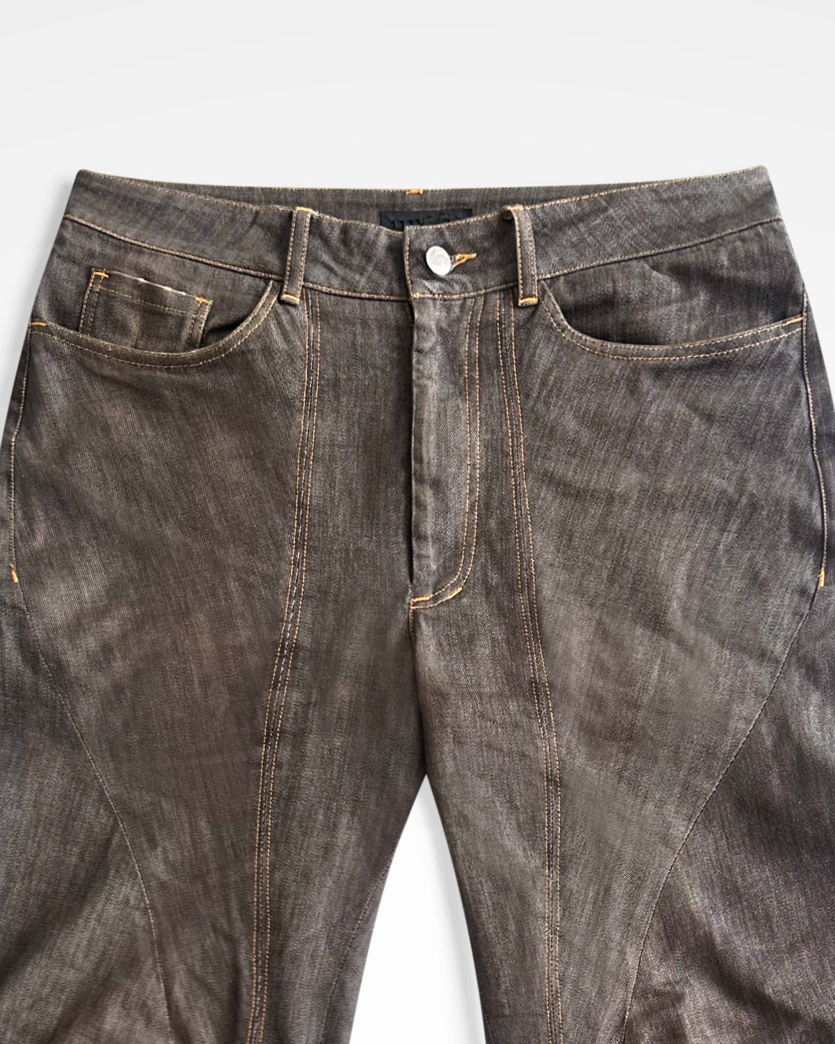 Lueder, SS23 Engineered Flare Jeans