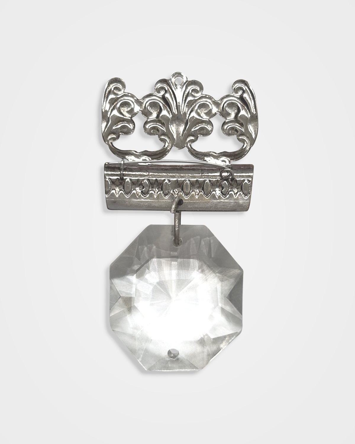 Per Gotesson, SS21 Chandelier Medal Pin